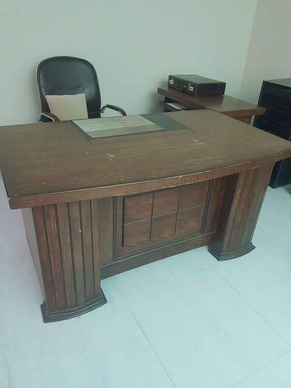 Office Table and chair 2