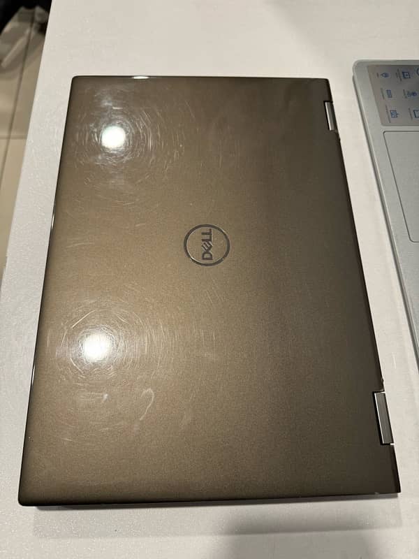 Dell Inspiron 14 7000 2-in-1 8