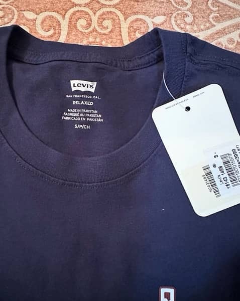 Levis T-shirt (Small size) Blue 2