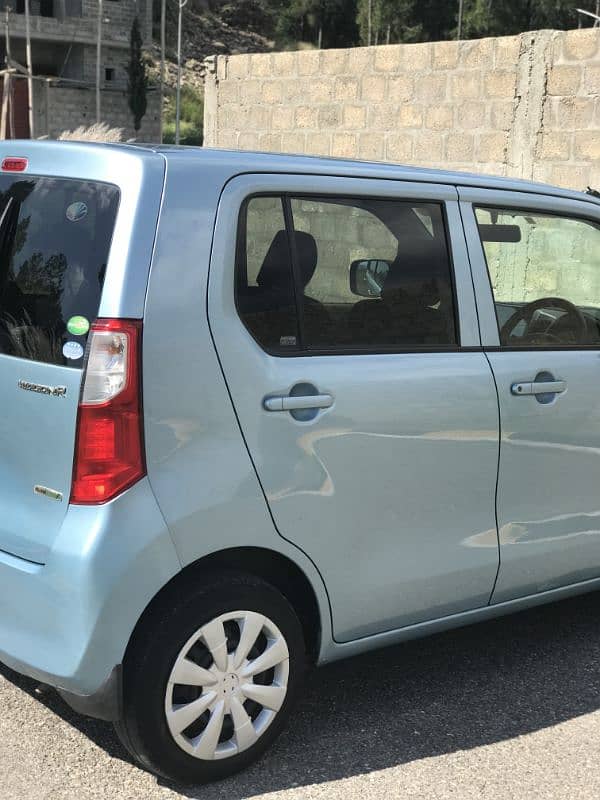 Suzuki Wagon R 2014 5