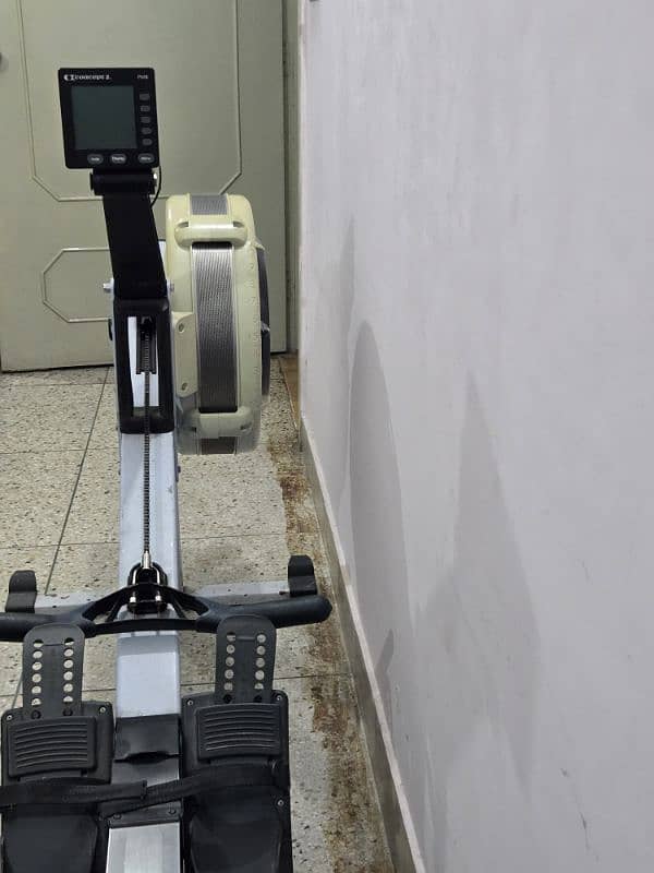 Rowing Machine with PM5 monitor 2