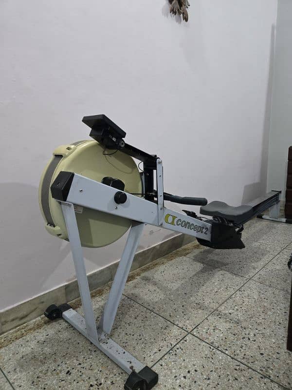 Rowing Machine with PM5 monitor 5