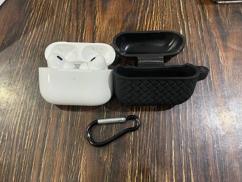 AirPods Pro 2nd Generation with Free Case Cover 2