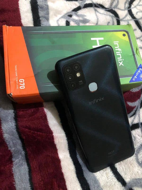 Infinix hot 10 with box 2