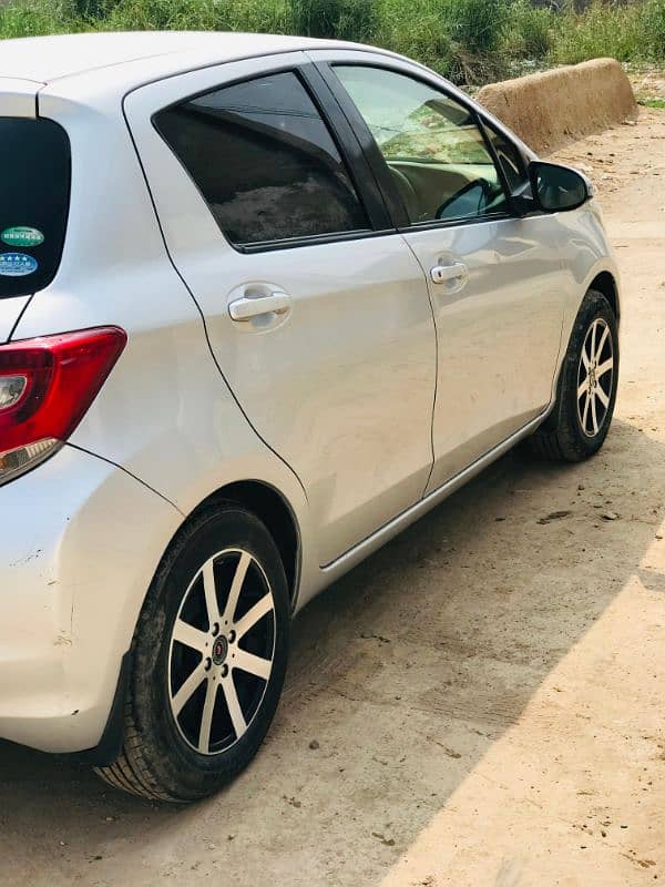 Toyota Vitz 2019 15