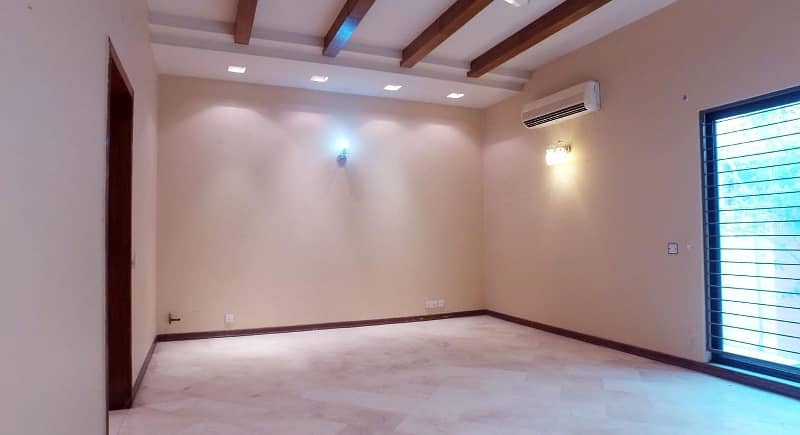 1 Kanal Double Unit House Available For Rent In DHA Lahore Phase 4 23