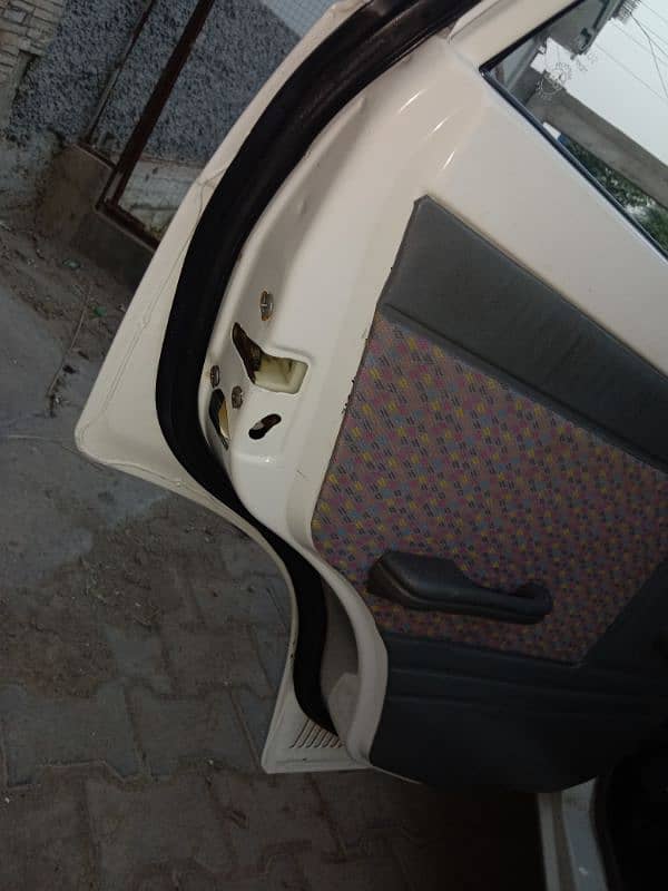 Suzuki Mehran VXR,total genuine scratch less body 8