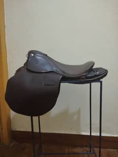 Saddle (Zain), Horse riding saddle in top quality leather