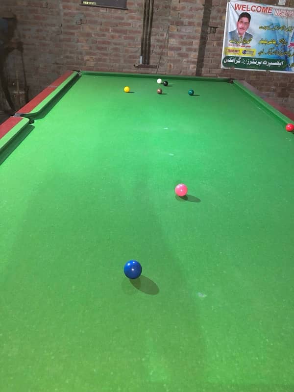 SNOOKER TABLE 1