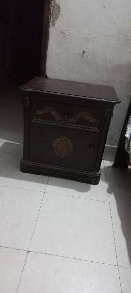 Heavy Wood double with 2 side tables and dressing for sale 5