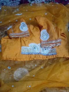 Saree and forck  for sell very low price have indiyan saree