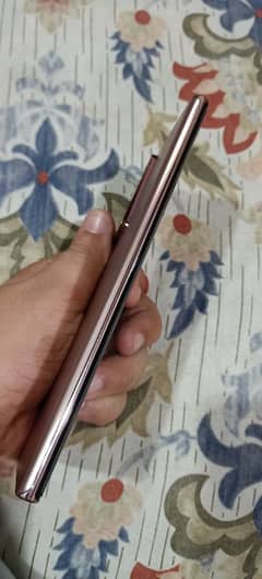 Note 20 Ultra 0