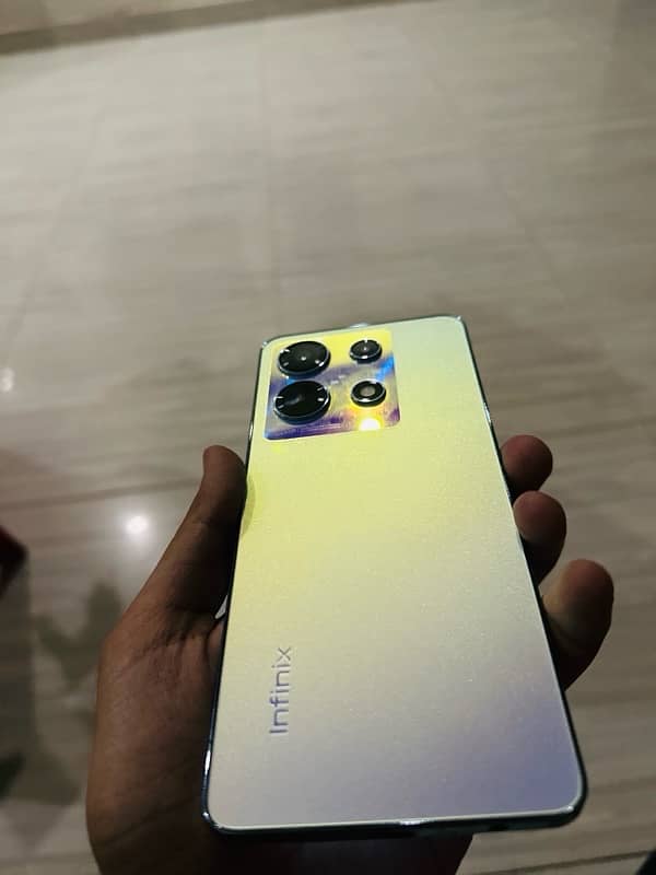 Infinix Note 30 white 256gb 16gb 10