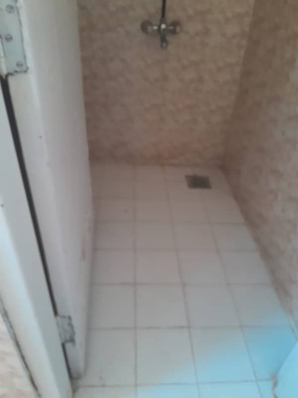 Flat for rent in g-11 Islamabad 3