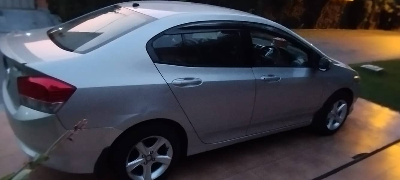 Honda City 1.3 i-VTEC 2012 1