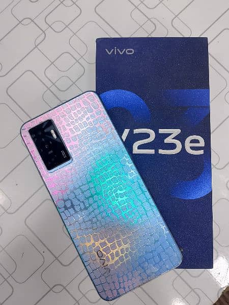 vivo v23e 8+4/128 4