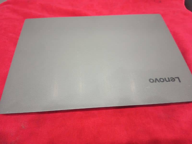 Lenovo IdeaPad V130 i5-7th Generation 1