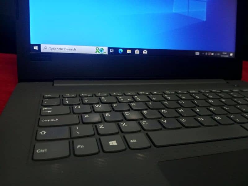 Lenovo IdeaPad V130 i5-7th Generation 4