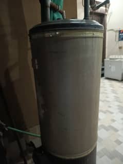 full size gas gyser urgently need to be sale