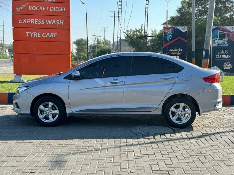 Honda City IVTEC 2021 6