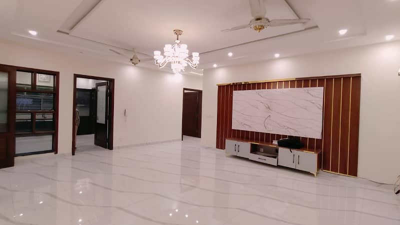 1 Kanal Slightly Used House For Rent In DHA Lahore Phase 3 Near Y Block Commercial 9