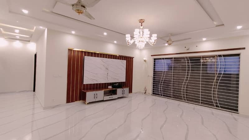 1 Kanal Slightly Used House For Rent In DHA Lahore Phase 3 Near Y Block Commercial 10