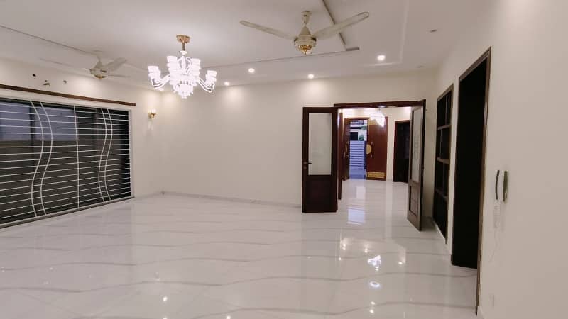 1 Kanal Slightly Used House For Rent In DHA Lahore Phase 3 Near Y Block Commercial 17