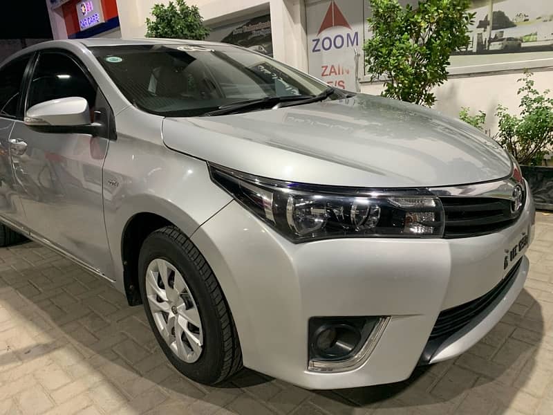 Toyota Corolla GLI 2016 4