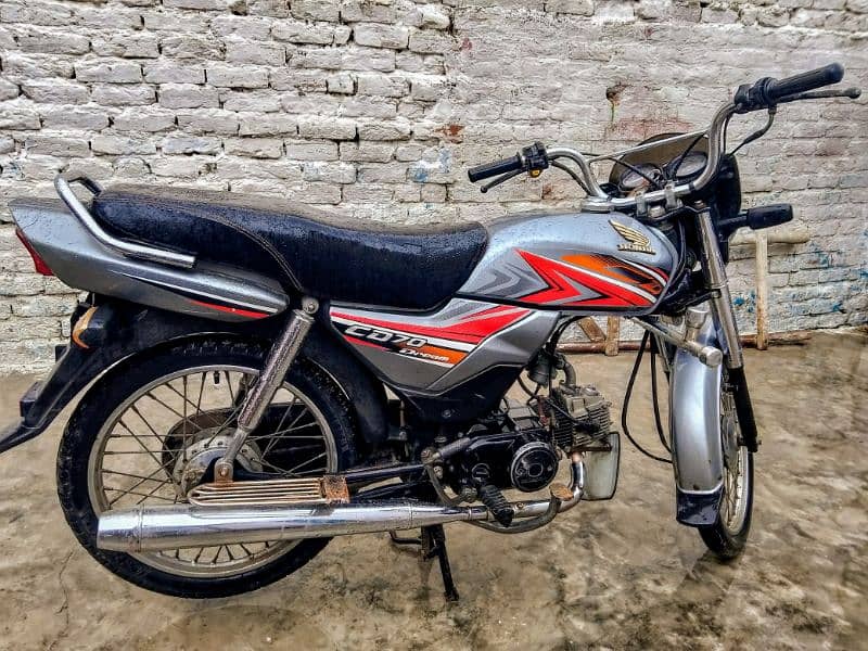 Honda CD 70 Dream 1