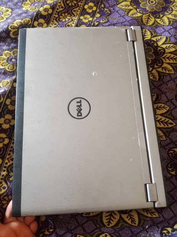 Dell laptop 4/500 i. 5 good condition 0