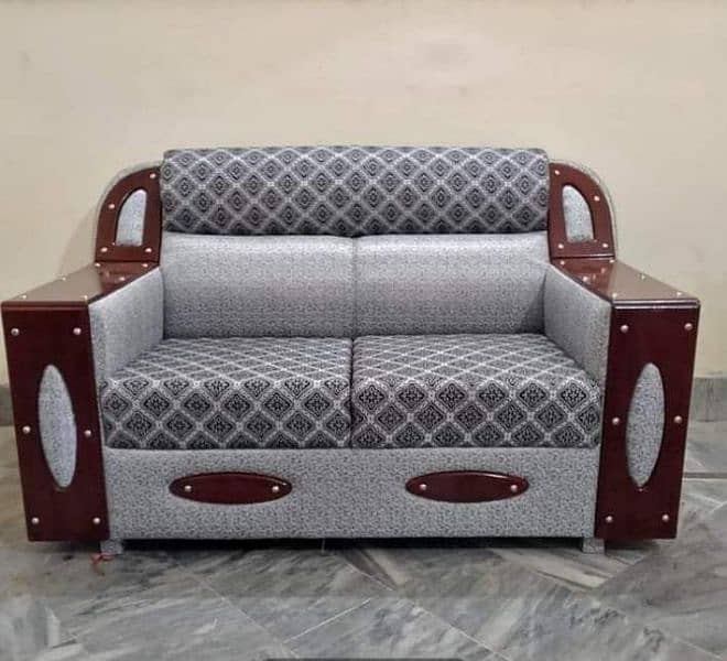 6 seater sofa 0