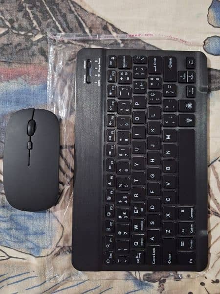 Bluetooth Keyboard and Mouse 0