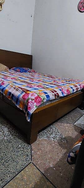 King size heavy weight bed 2