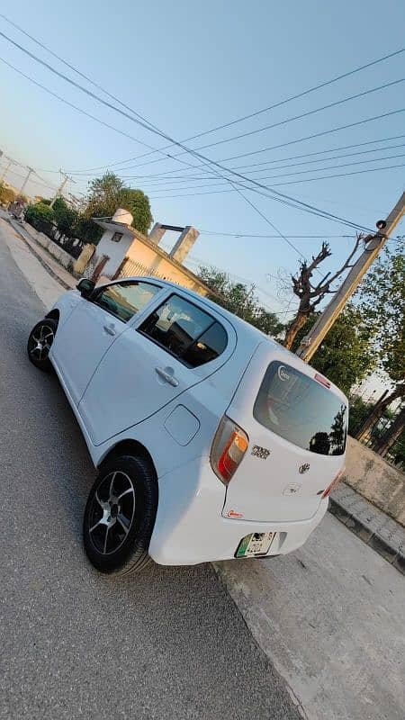 Daihatsu Mira 2016 4