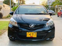 Toyota Vitz 2014