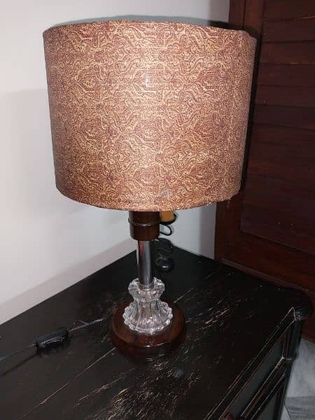 2 side table lamps for sale 1