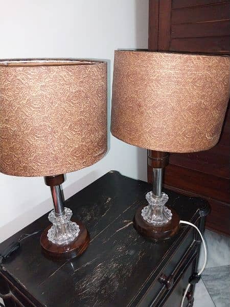 2 side table lamps for sale 2