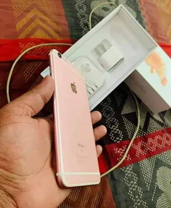 iPhone 6s plus 128gb PTA approved my WhatsApp 0323=00=97=122 2