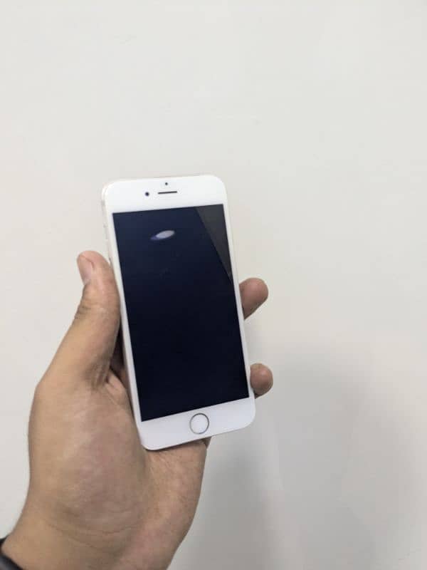 I phone 6 16gb 10/8 condition 1