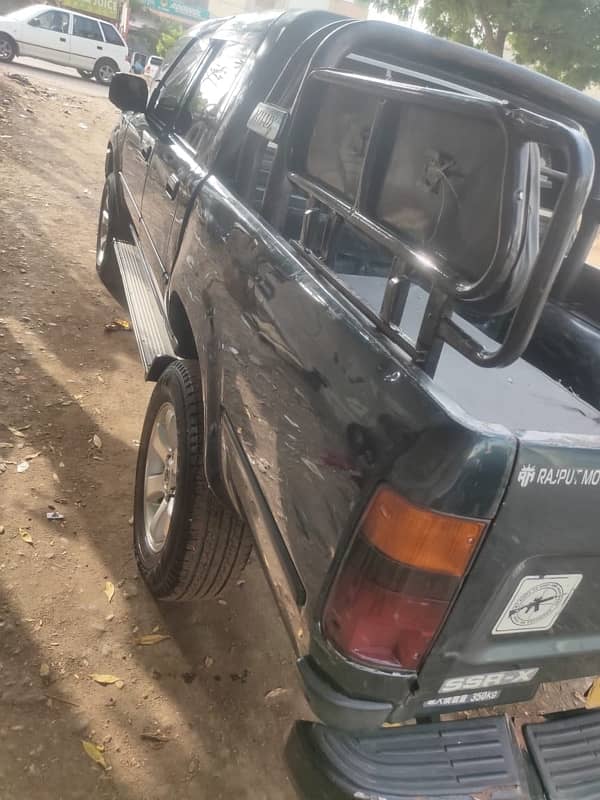 Toyota Hilux 1994 8