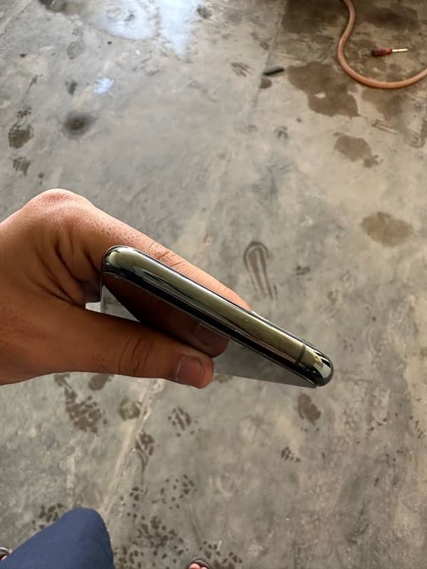 iPhone 11pro Jv 5