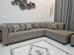 7 Seater L-Shaped Sofa With Puffy