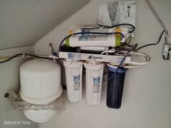 R O, Water Filtration purifcation Plant for home & 1+ charger for sale