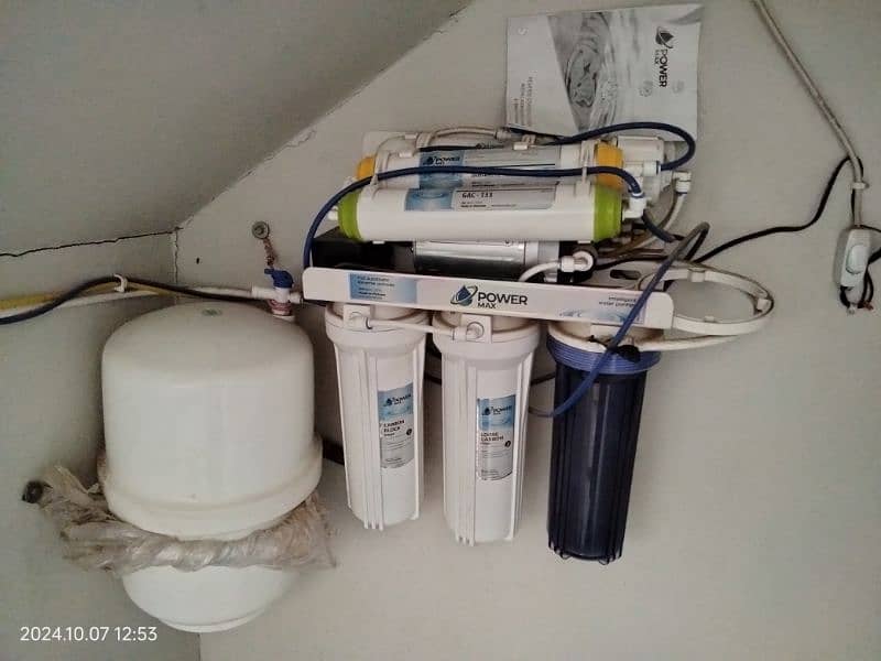 R O, Water Filtration purifcation Plant for home & 1+ charger for sale 0