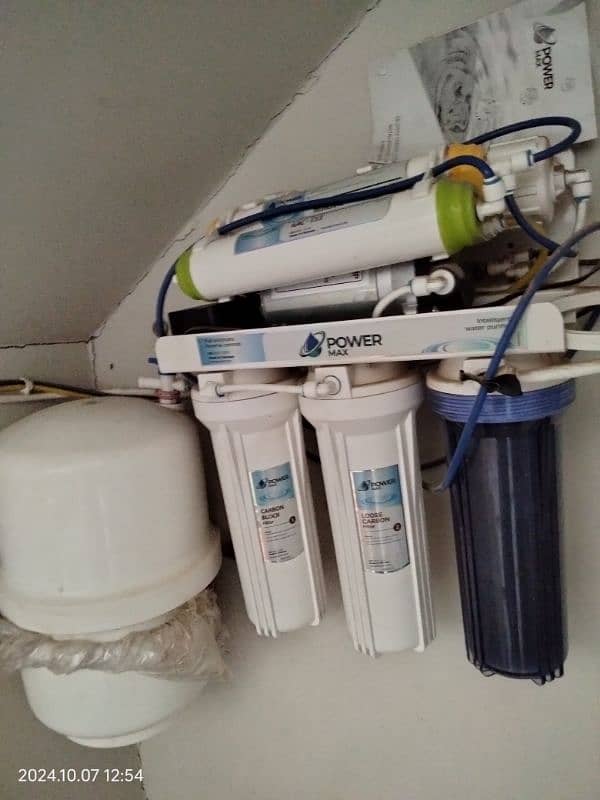 R O, Water Filtration purifcation Plant for home & 1+ charger for sale 9