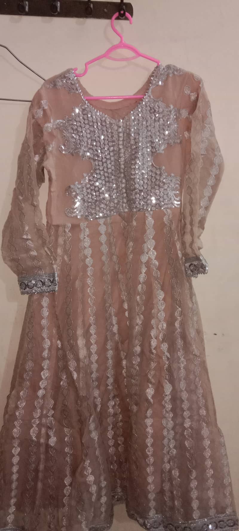 1 time used organga frock with beautifull silver work size small for 2