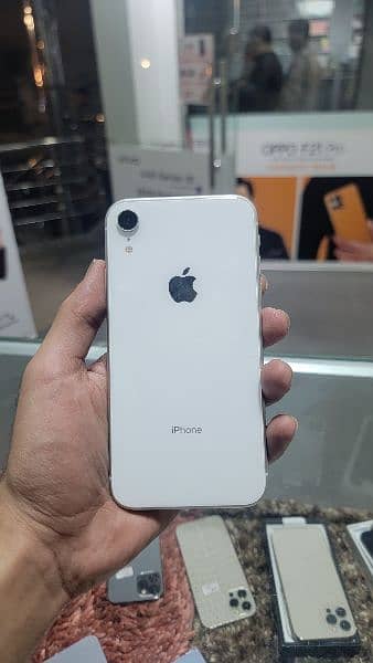 Iphone XR 0