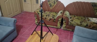 Tripod stand for sale Urgently