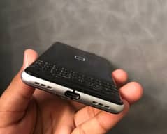 blackberry key1 0