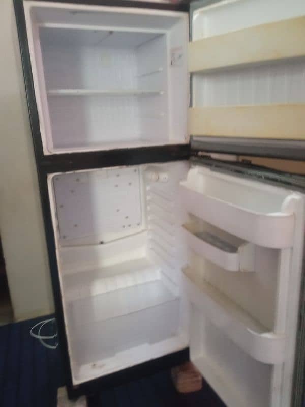 orient medem saize fridge 3